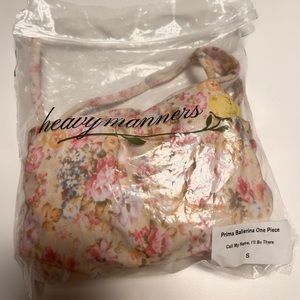 Heavy Manners - One Piece 🤍